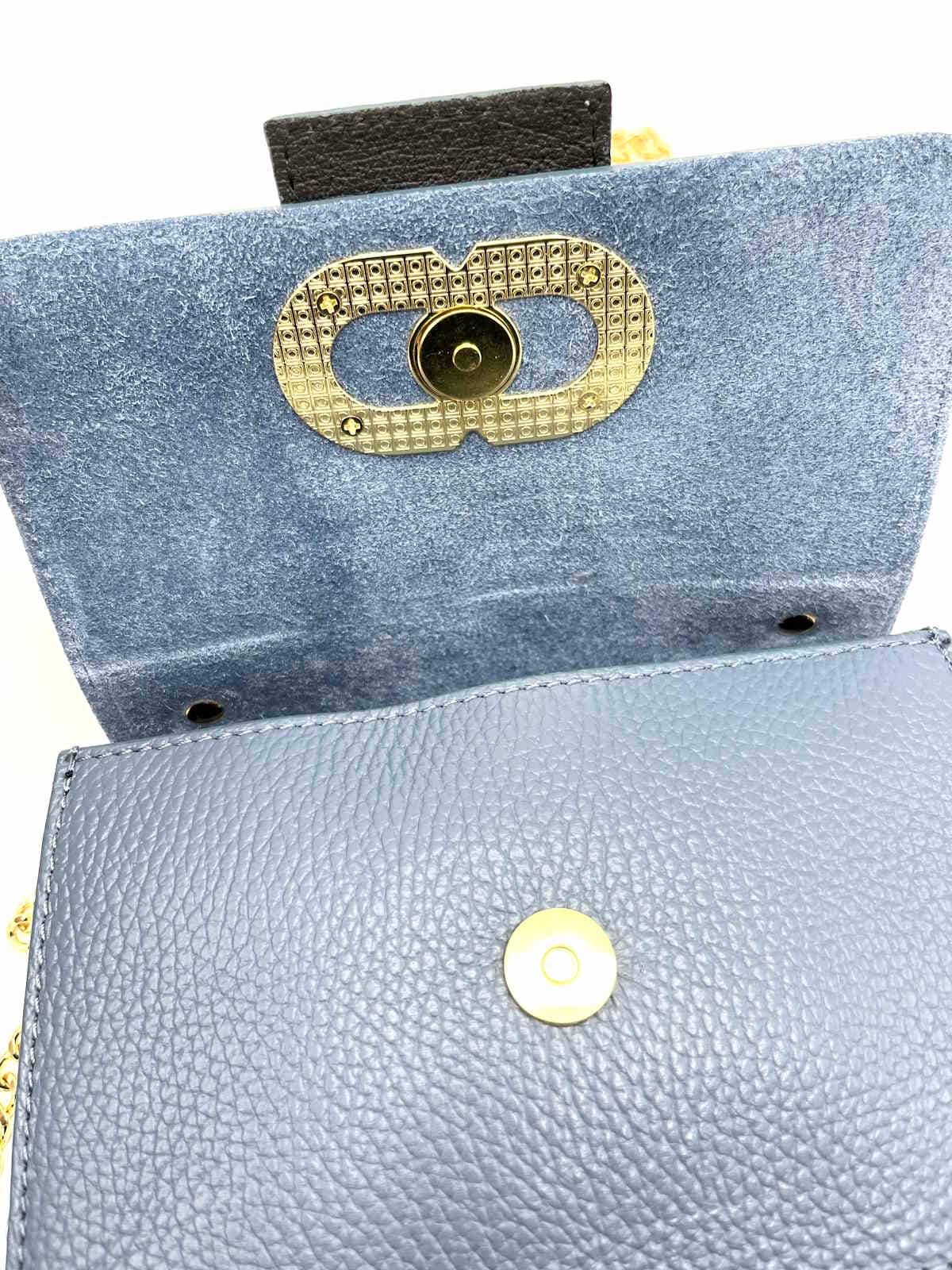 Mini Ledertasche mit Kettenriemen Made in Italy – Art. 112413 | Hellblau