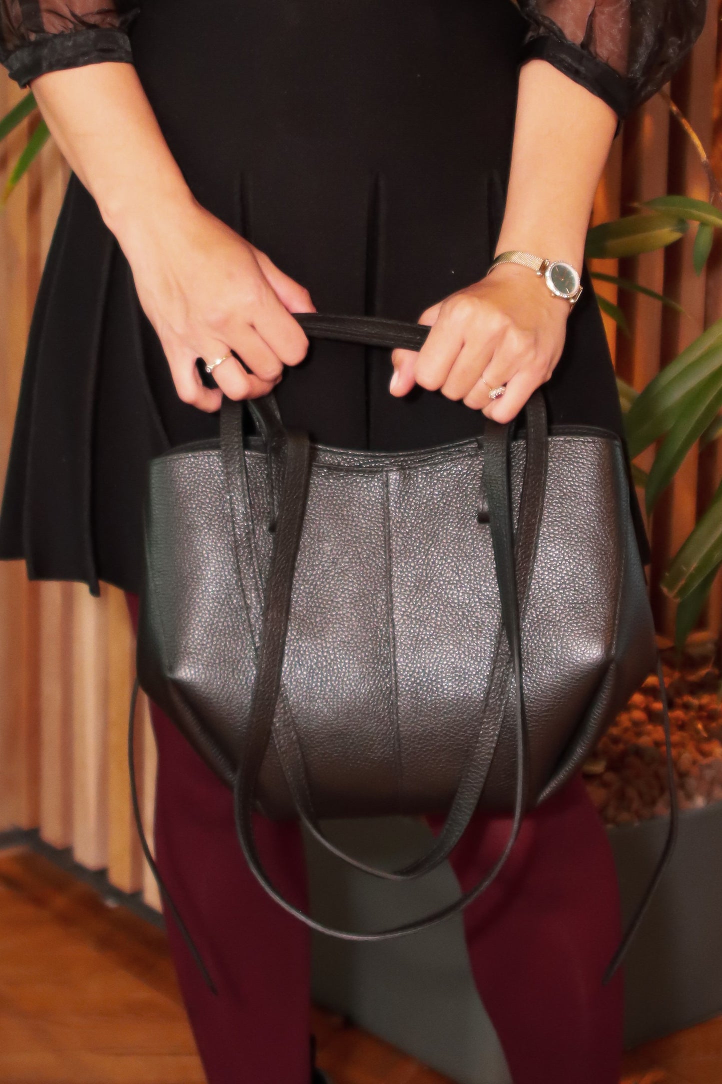 Borsa Bella Media aus echtem Leder, Hergestellt in Italien