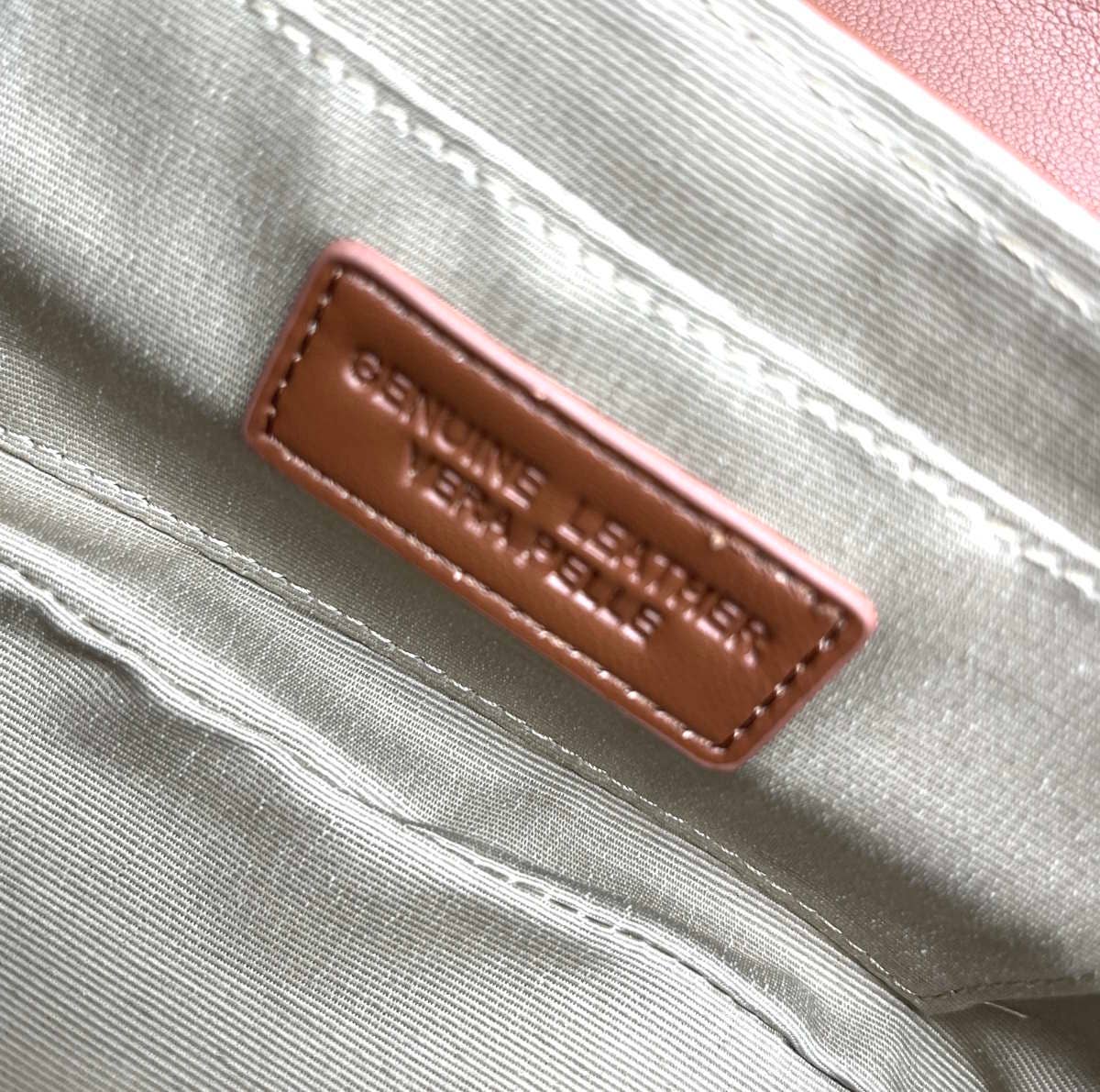 Mini-Kettentasche aus echtem Leder