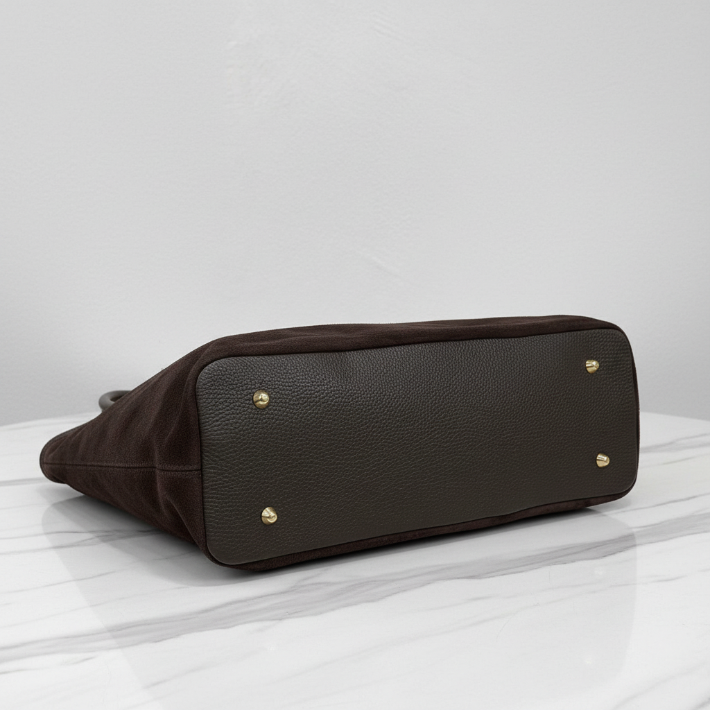 Damen Handtasche Leder Dunkelbraun - Boden